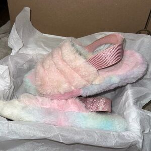 Shiekh Pastel Furry Sandals